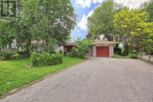 30 GEORGE ST, Richmond Hill