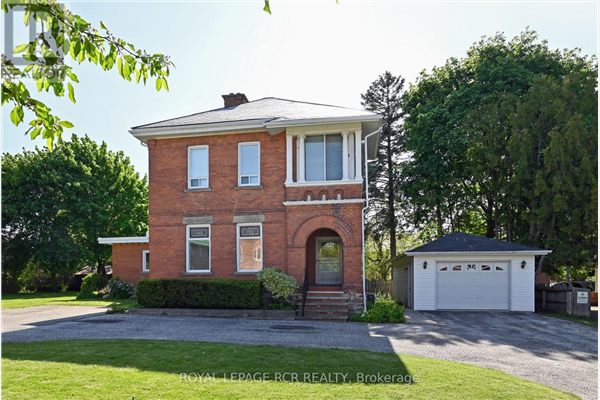 8 CENTRE ST, New Tecumseth