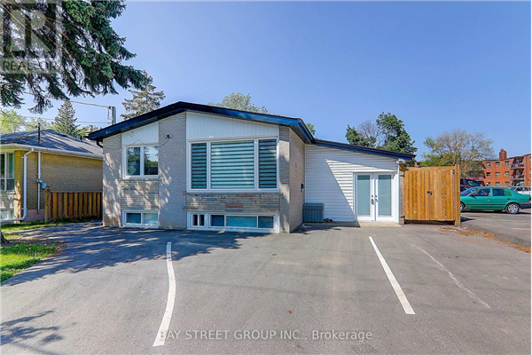 160 COLBORNE AVE, Richmond Hill