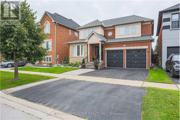 9 HEARTHSIDE AVE, Richmond Hill