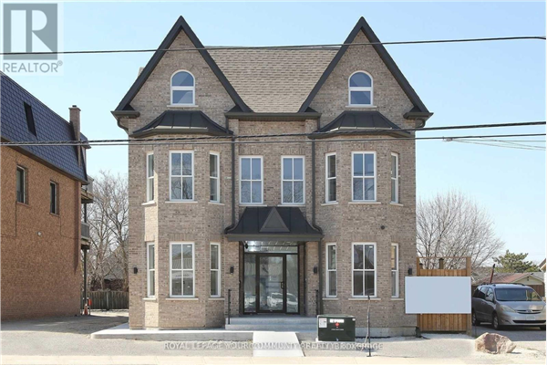 352 MAIN ST N ST, Markham