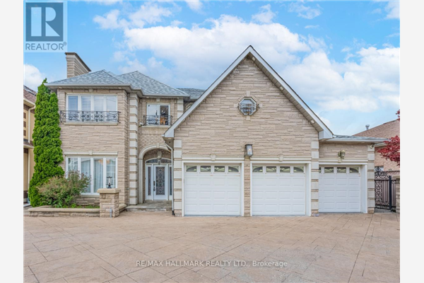 138 ELGIN MILLS RD W, Richmond Hill