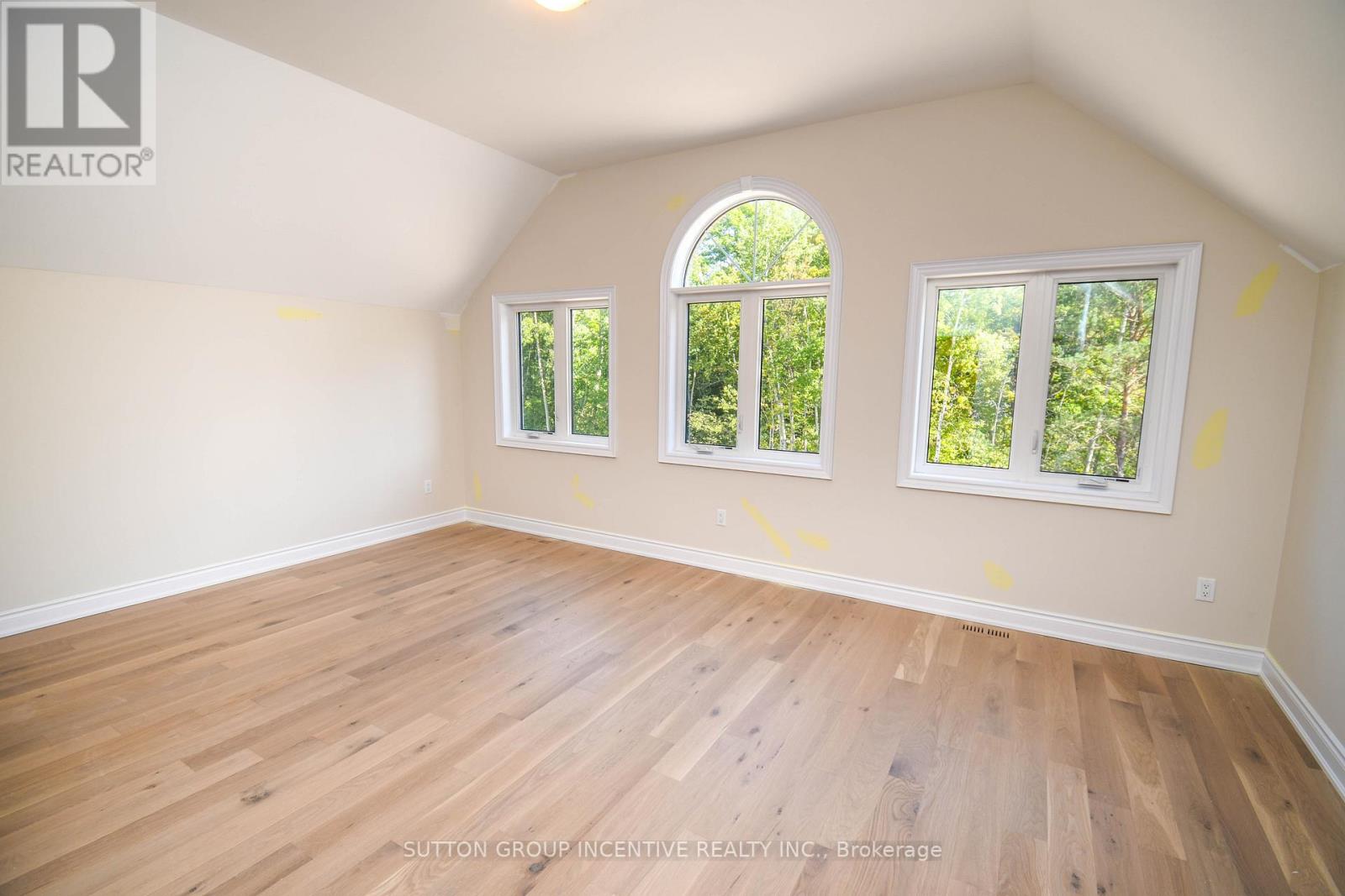 9 BIRCHWOOD LANE