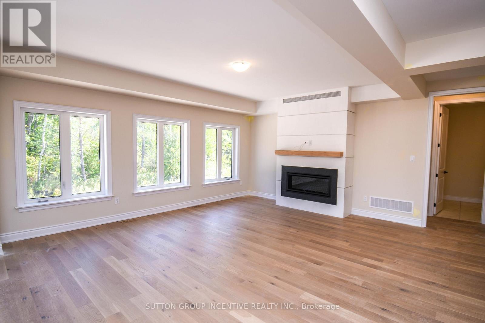 9 BIRCHWOOD LANE
