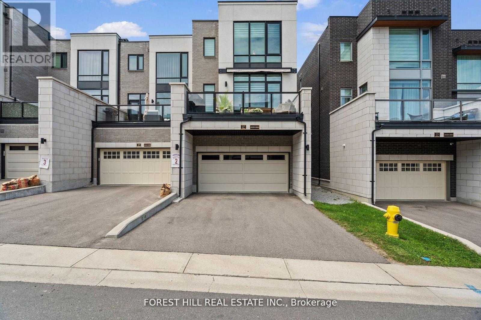 27 AYLIN CRES