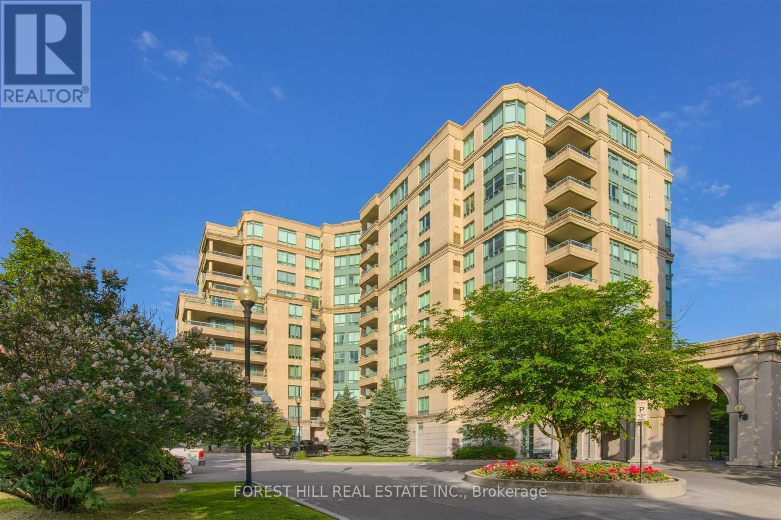 #307 -5 EMERALD LANE, #307