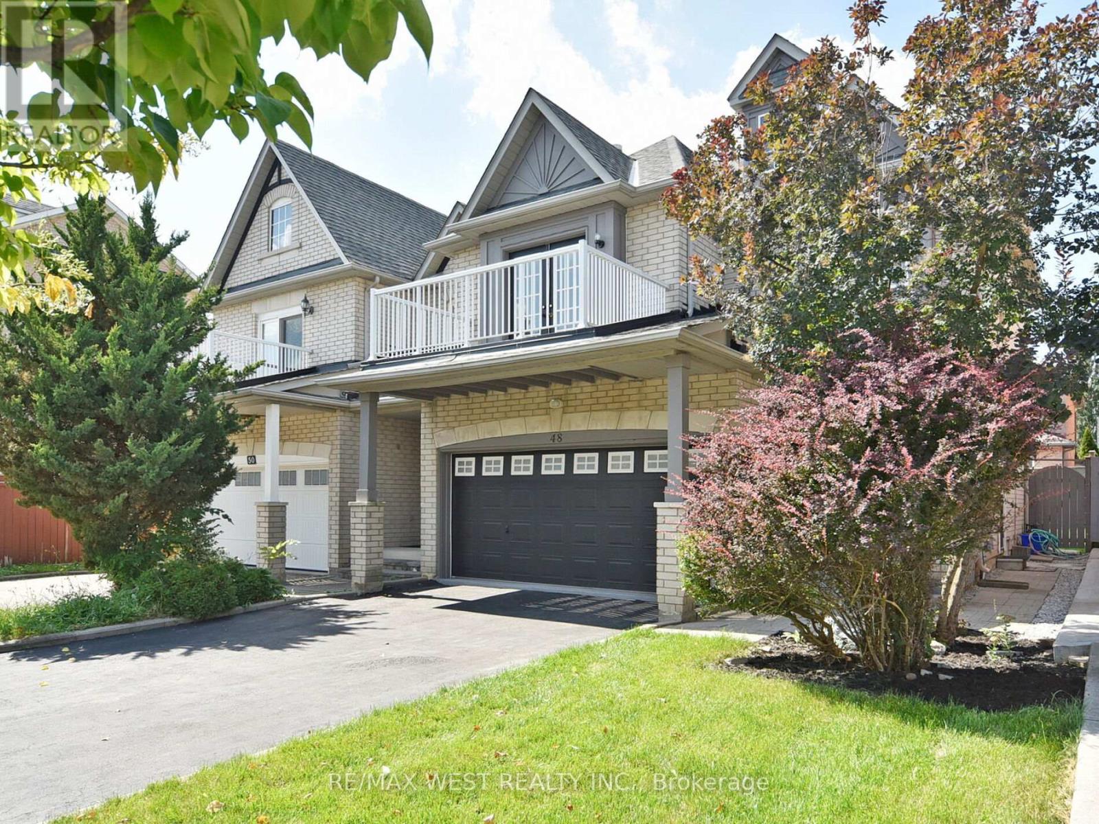 48 CHIARA DR