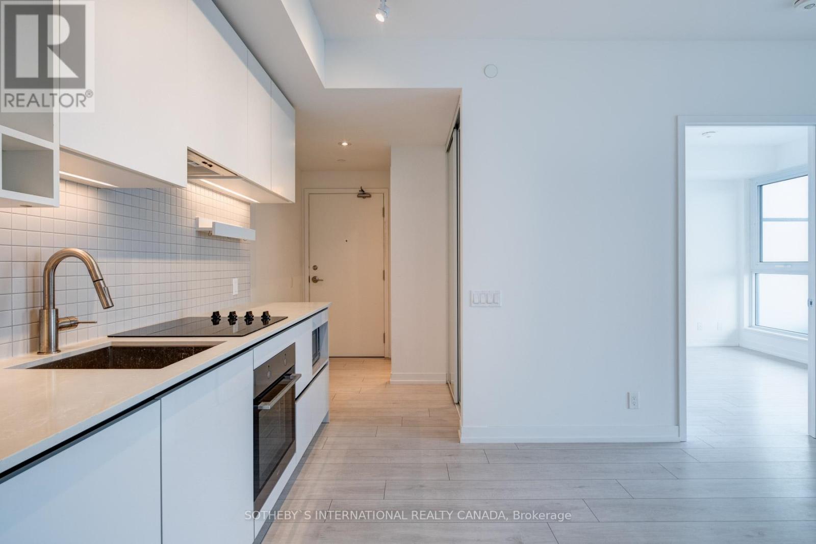 #5712 -898 PORTAGE PKWY, #5712
