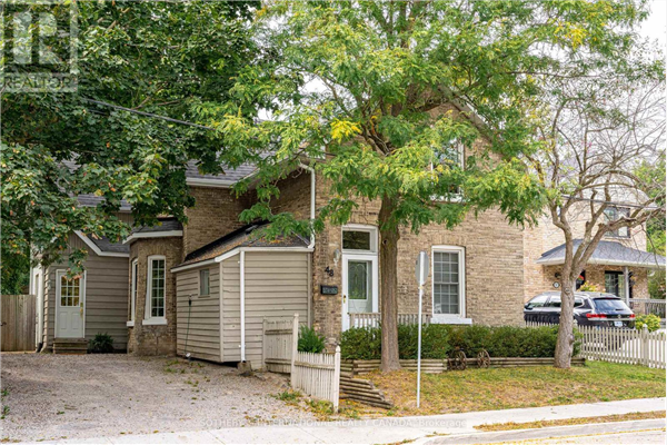 48 MACHELL AVE, Aurora
