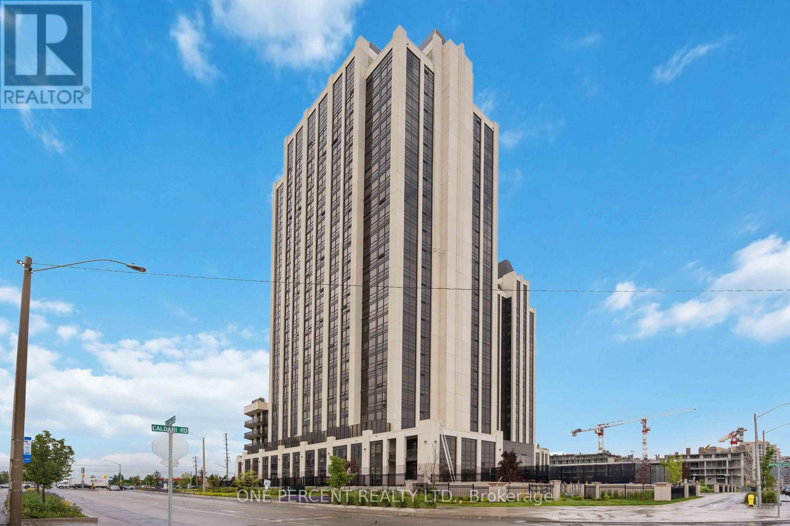 #201 -9075 JANE ST, #201