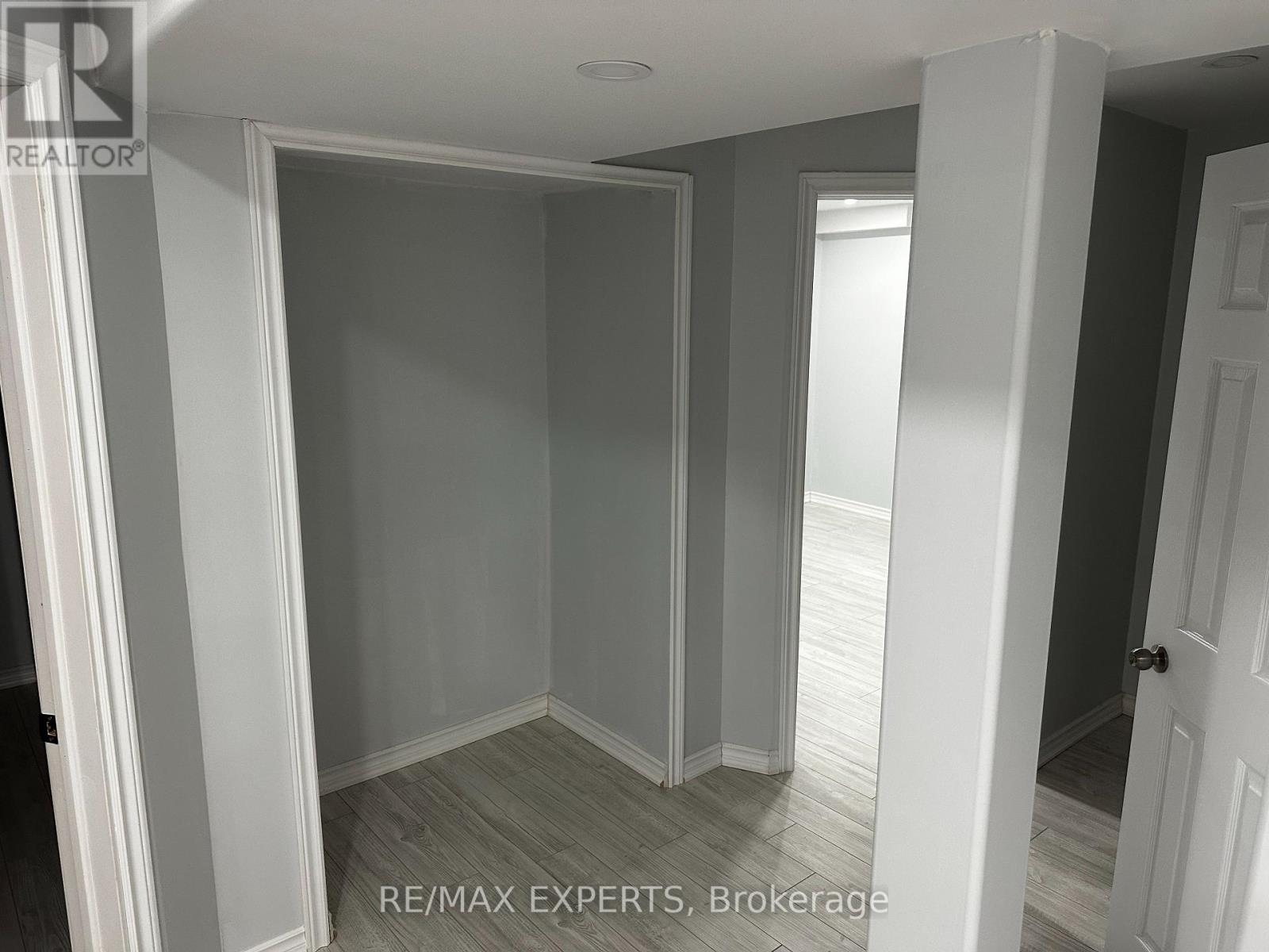 #BSMT -40 WARMAN ST, #Bsmt