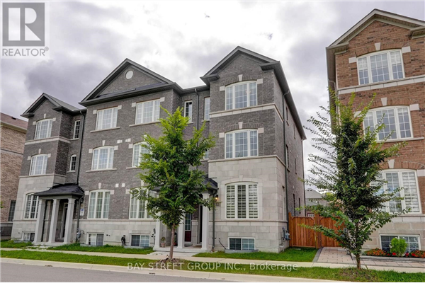 52 HARVEST FIELD RD, Markham