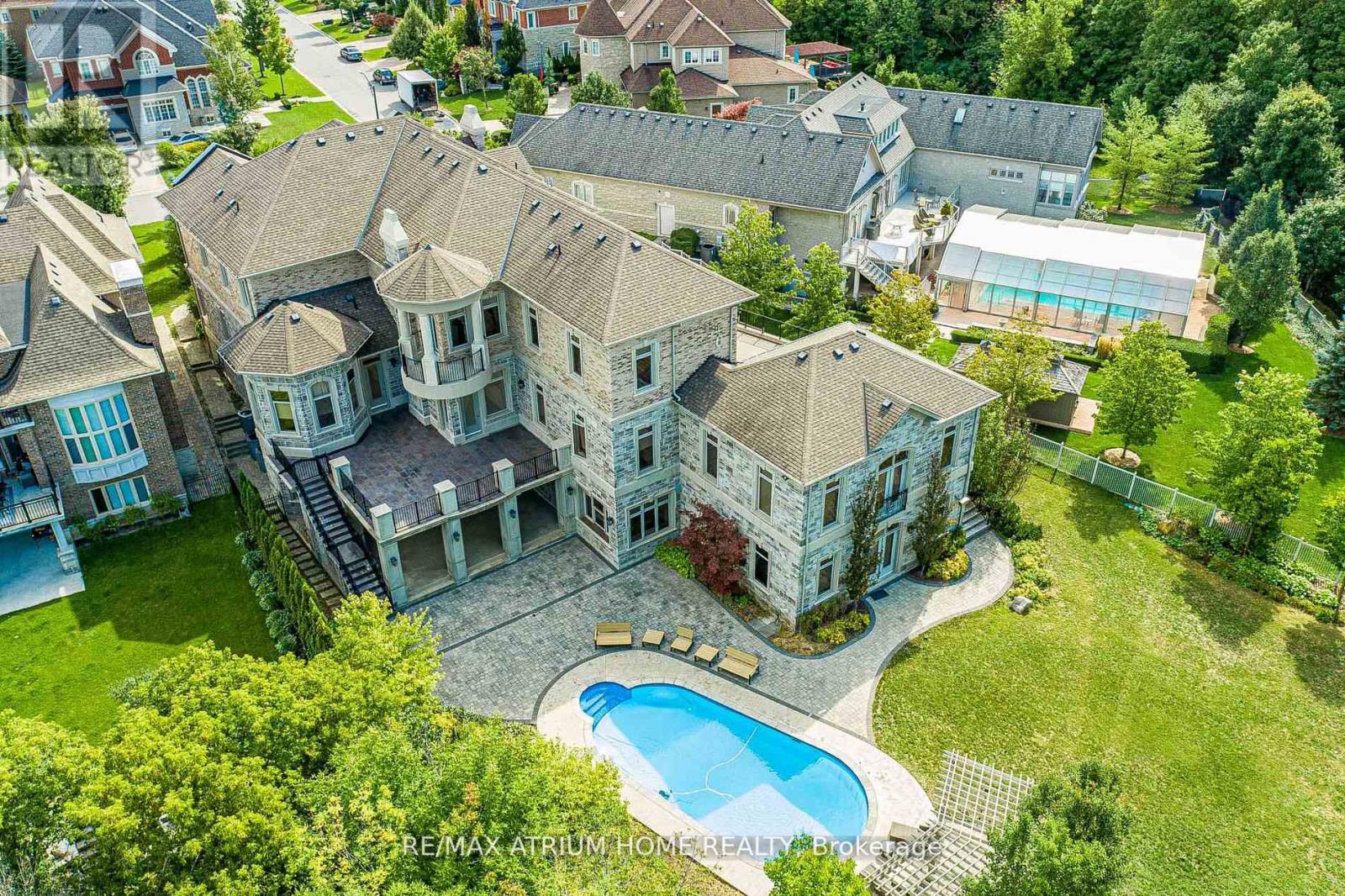 71 GRANDVISTA CRES