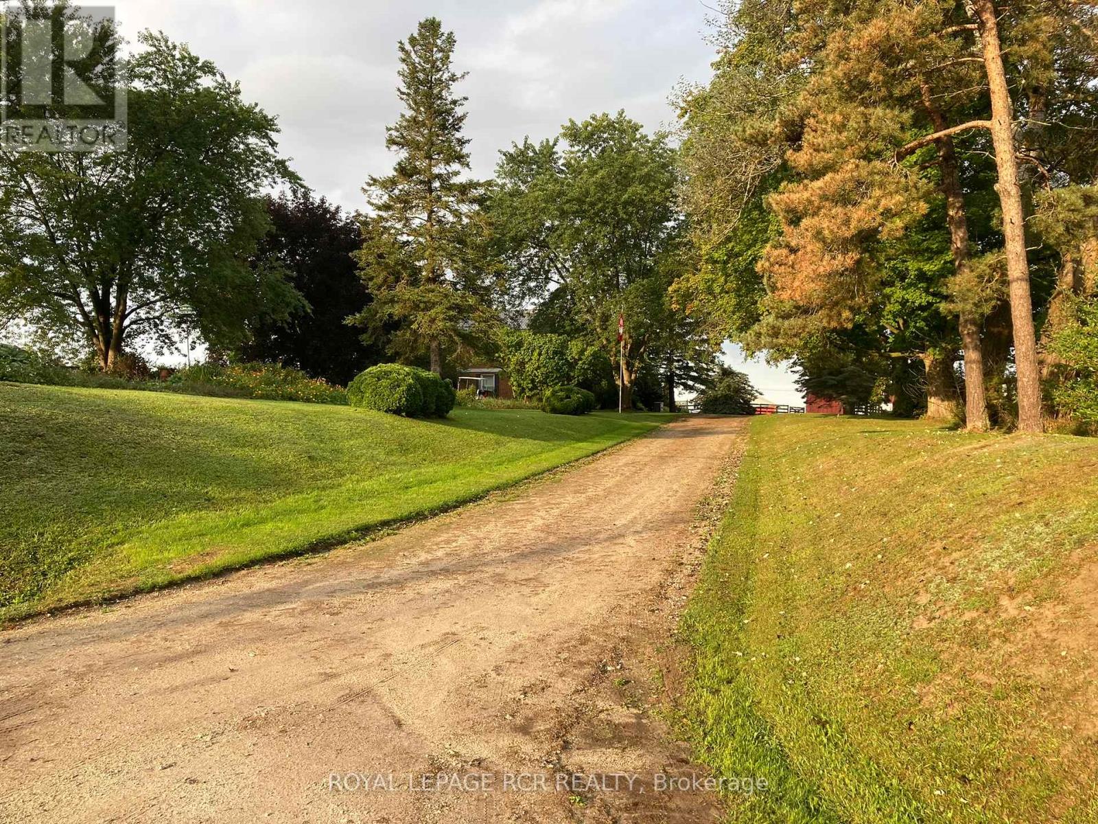 152 LEONARD RD