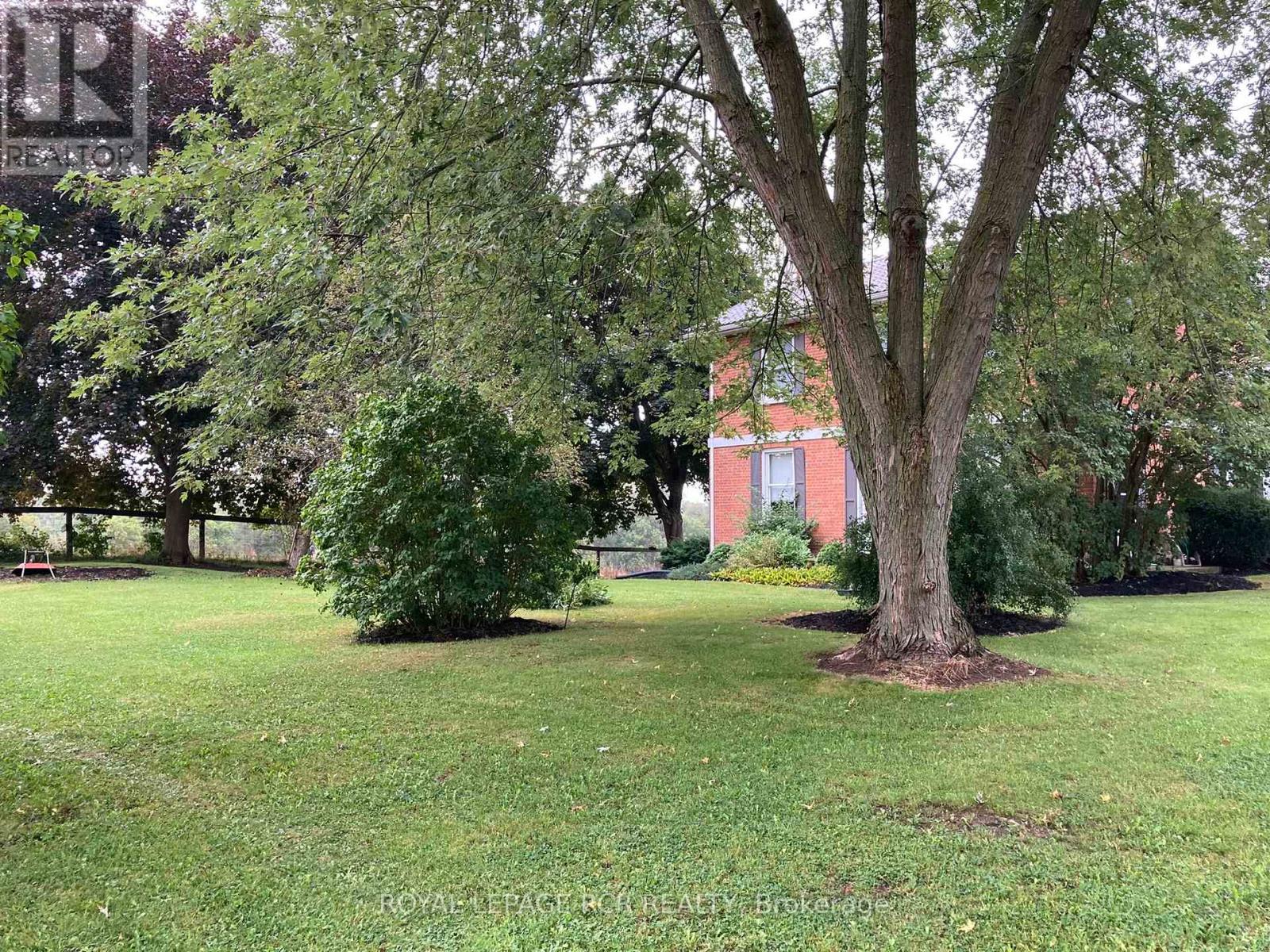 152 LEONARD RD