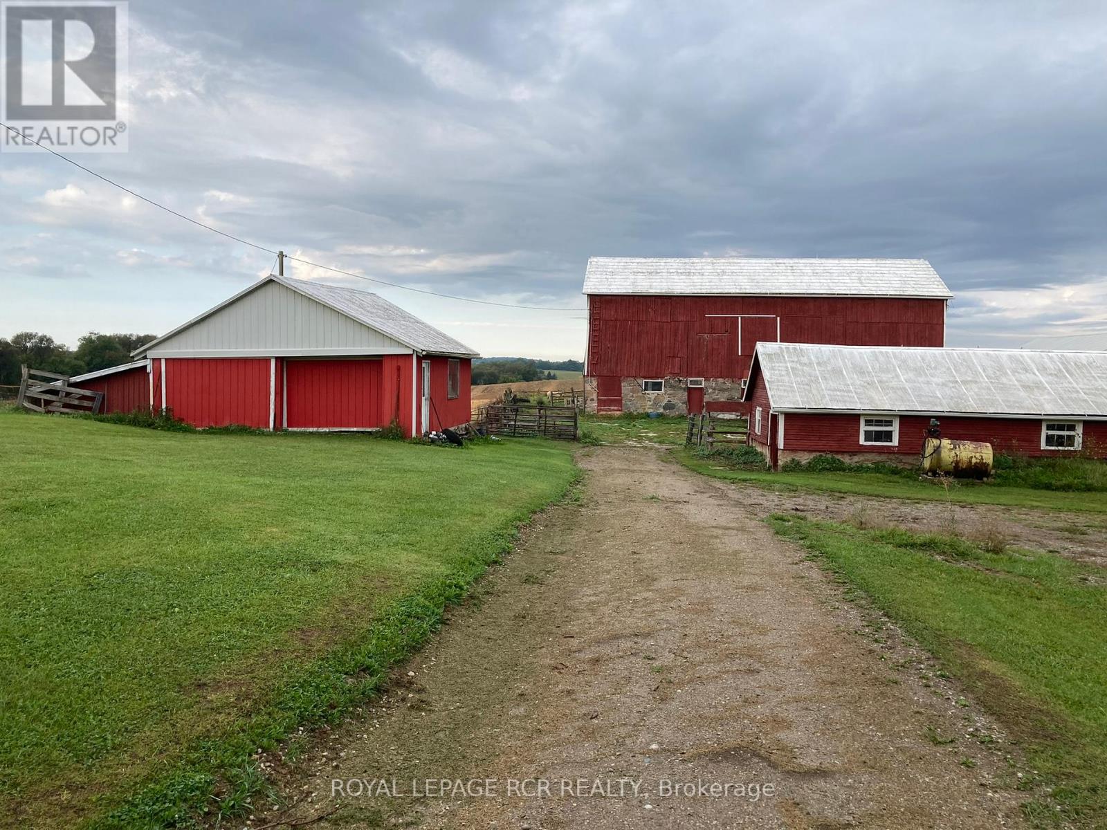 152 LEONARD RD