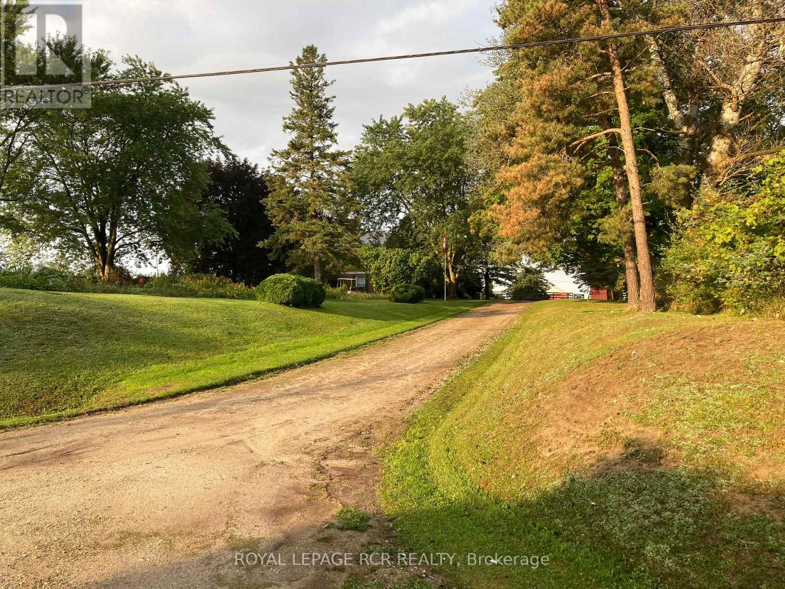 152 LEONARD RD