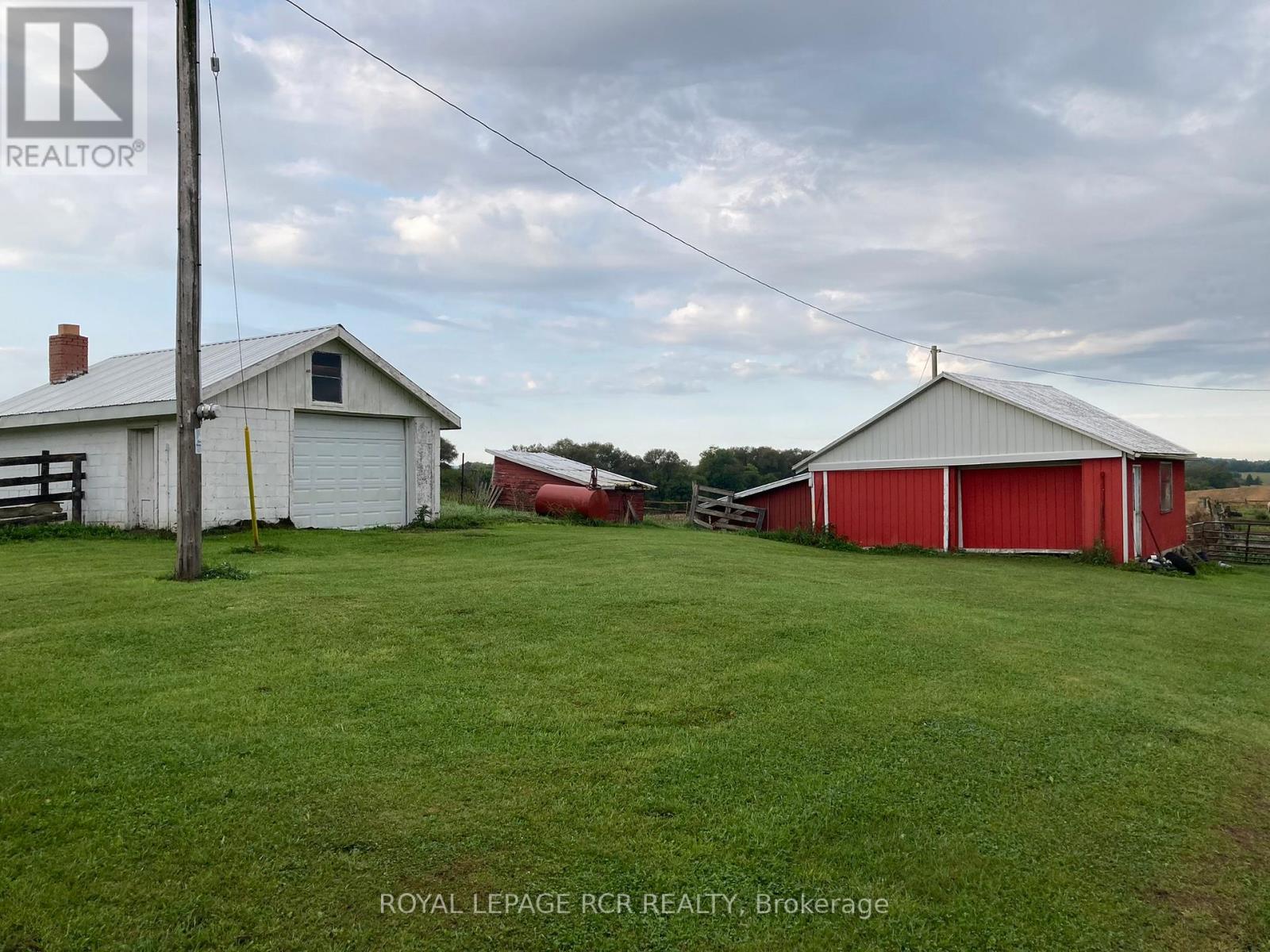 152 LEONARD RD