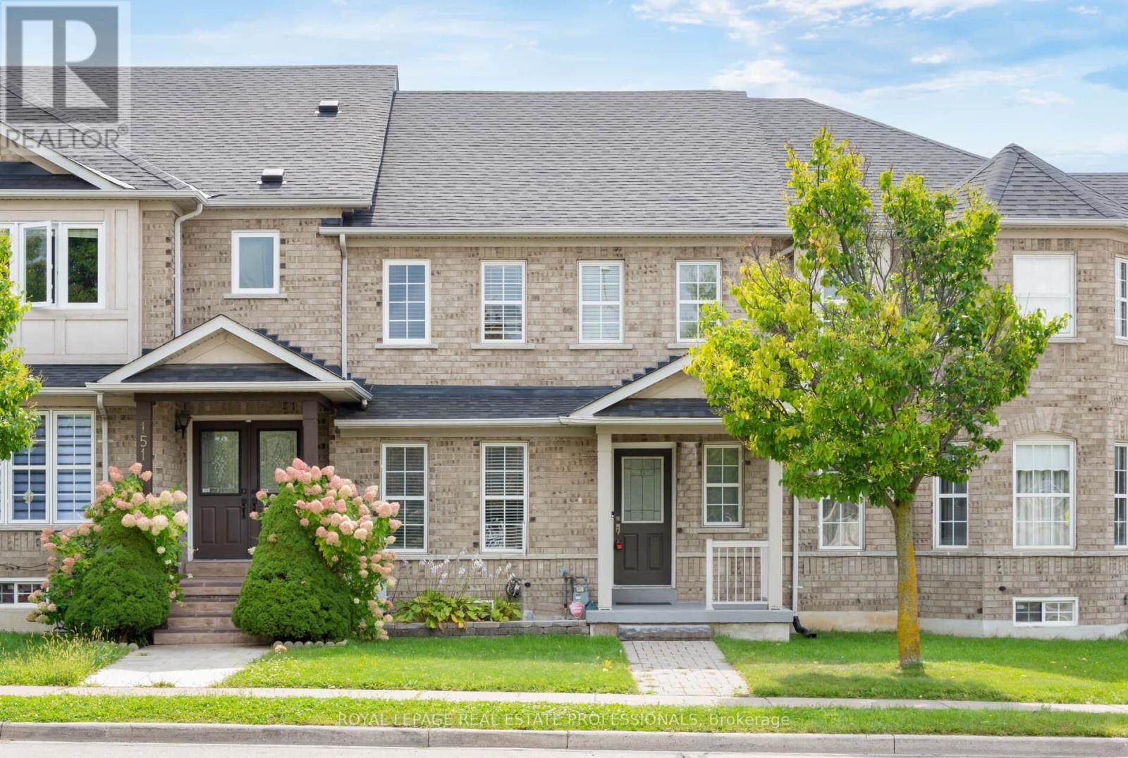 153 DAVOS RD