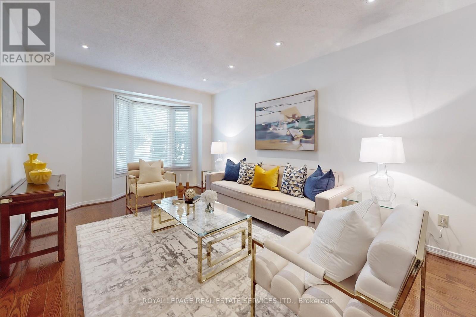 51 MILLCROFT WAY