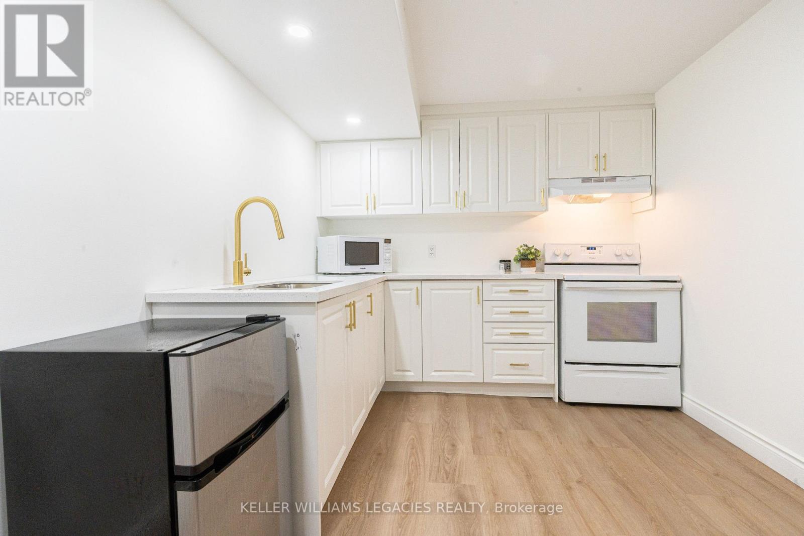 6 ROMANELLI CRES