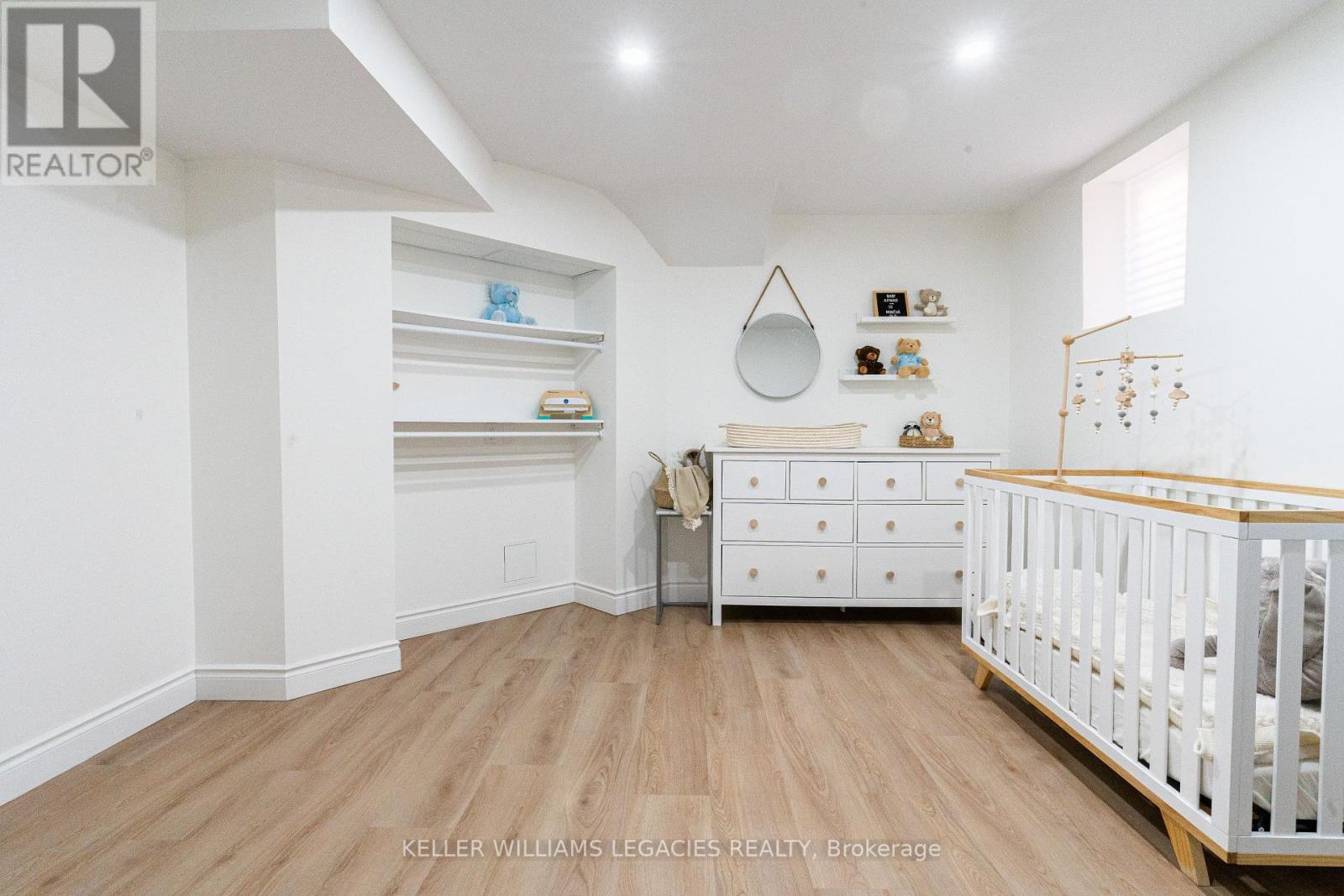 6 ROMANELLI CRES