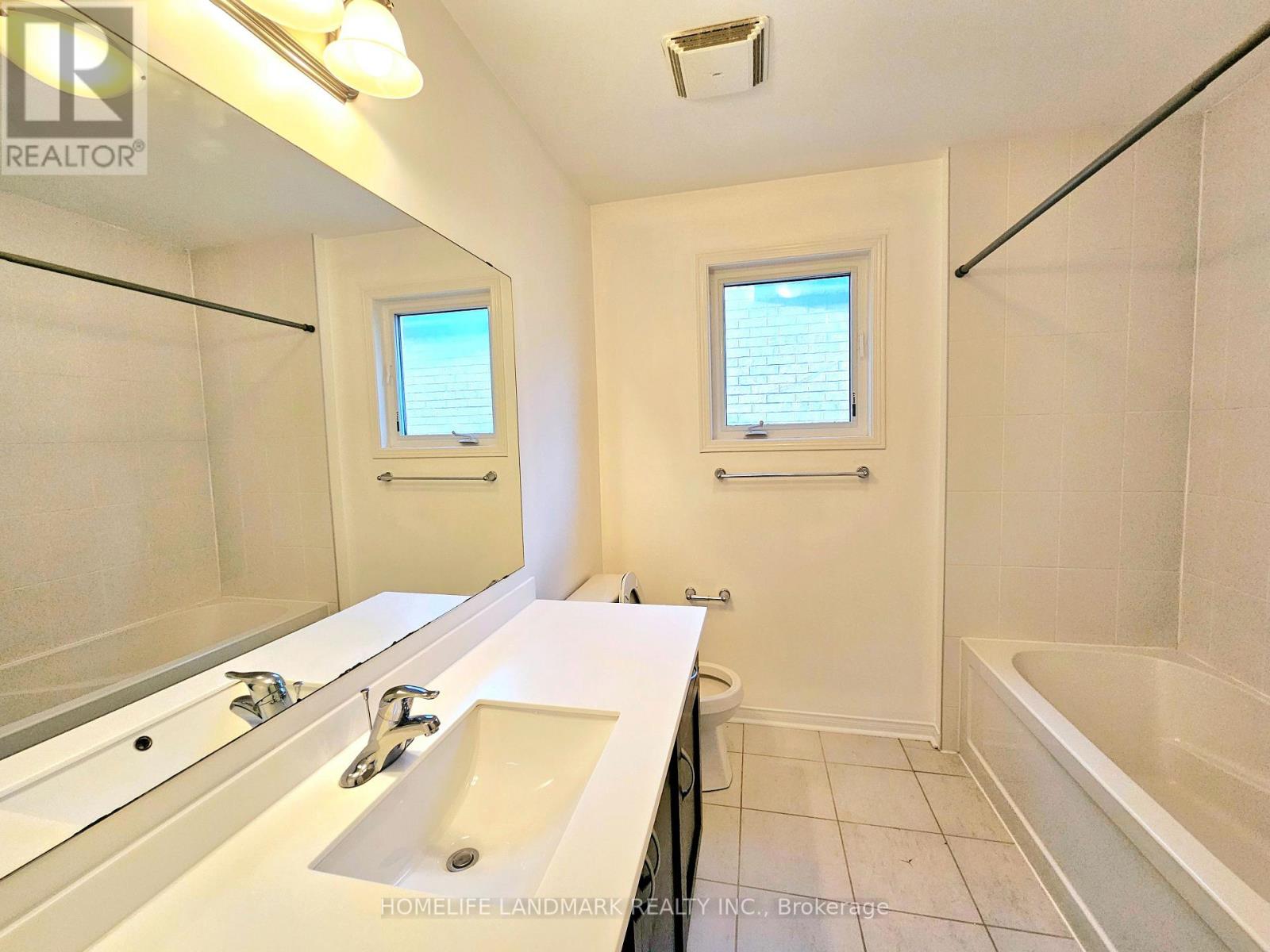 115 RUSSEL DR