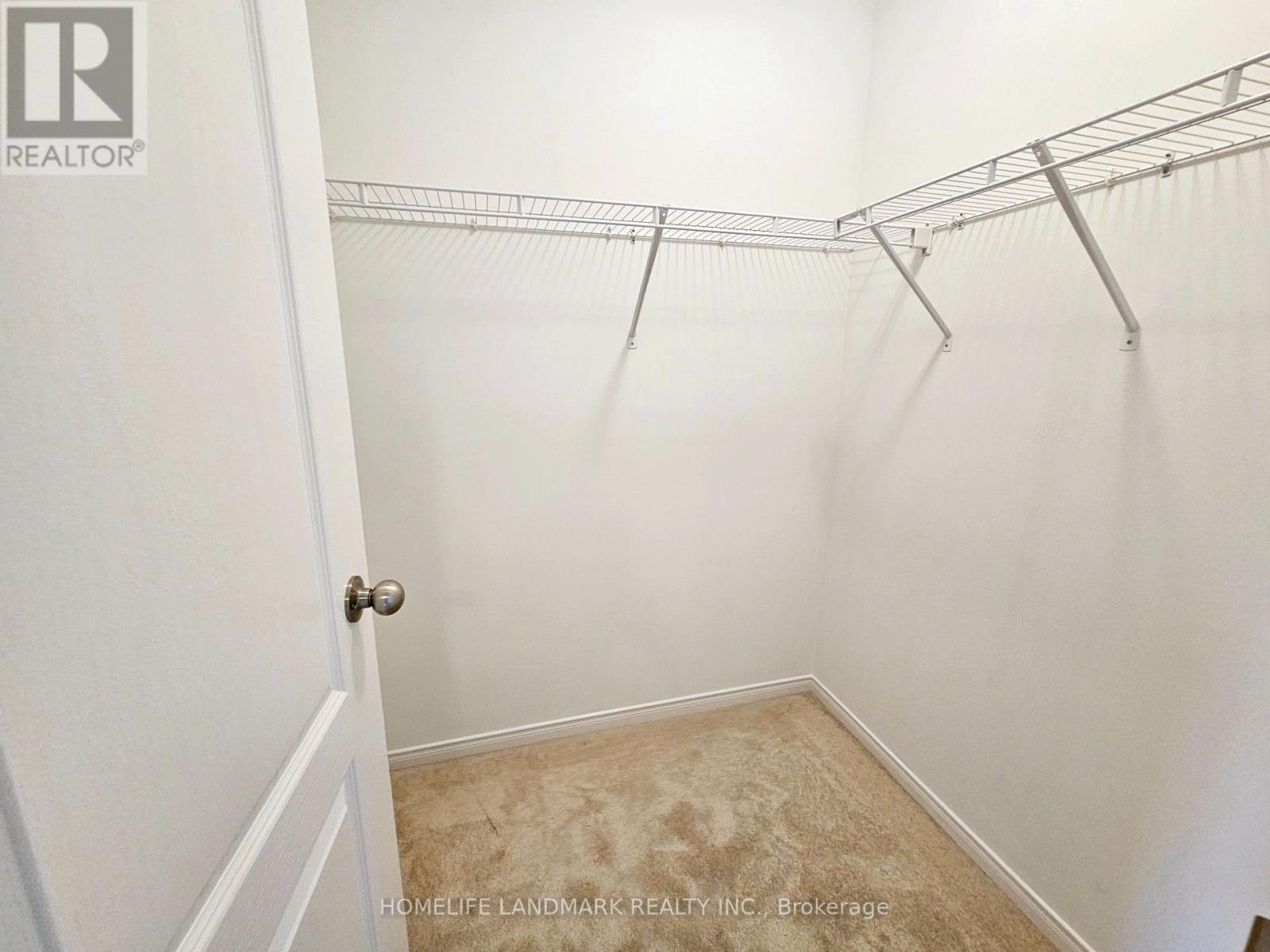 115 RUSSEL DR