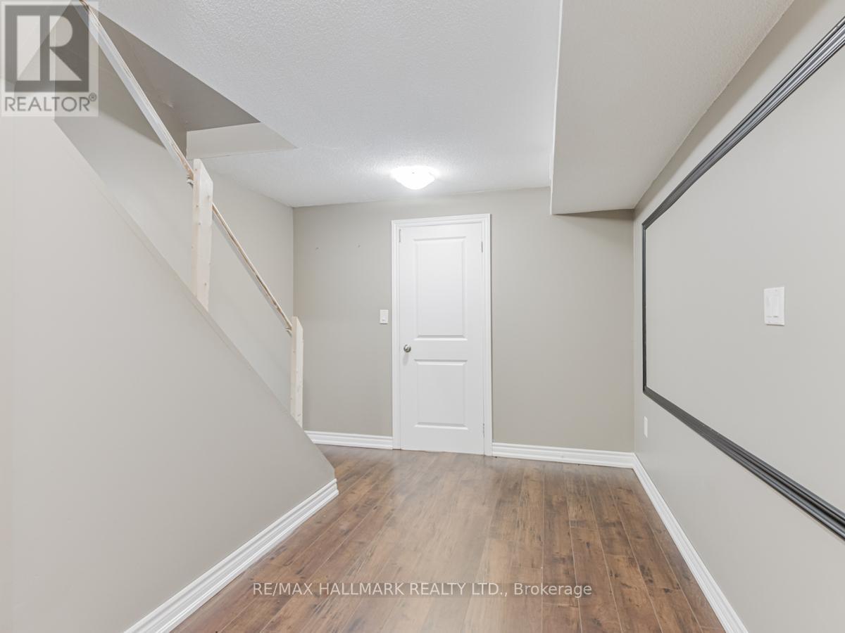 12 MCKENZIE WAY