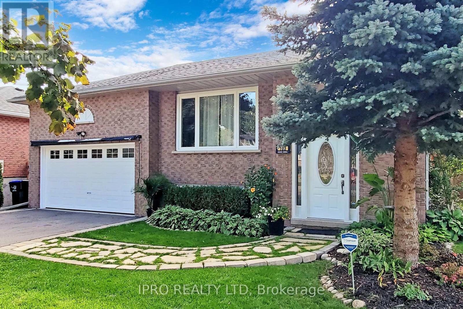 103 IMPERIAL CRES