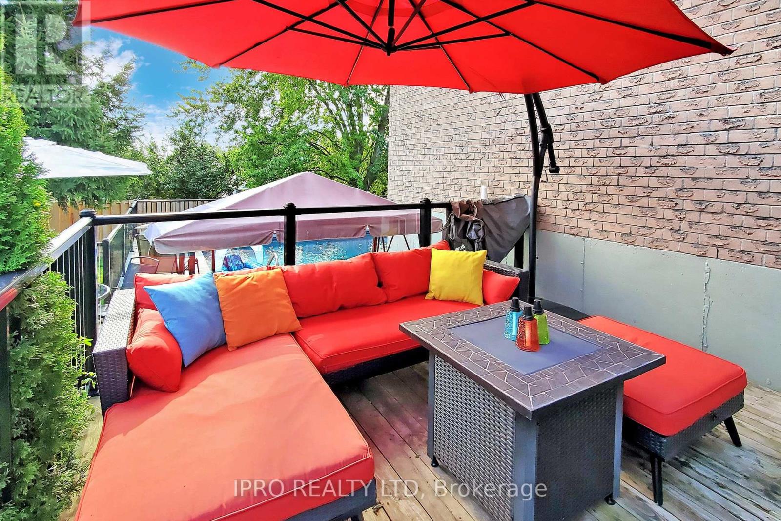 103 IMPERIAL CRES