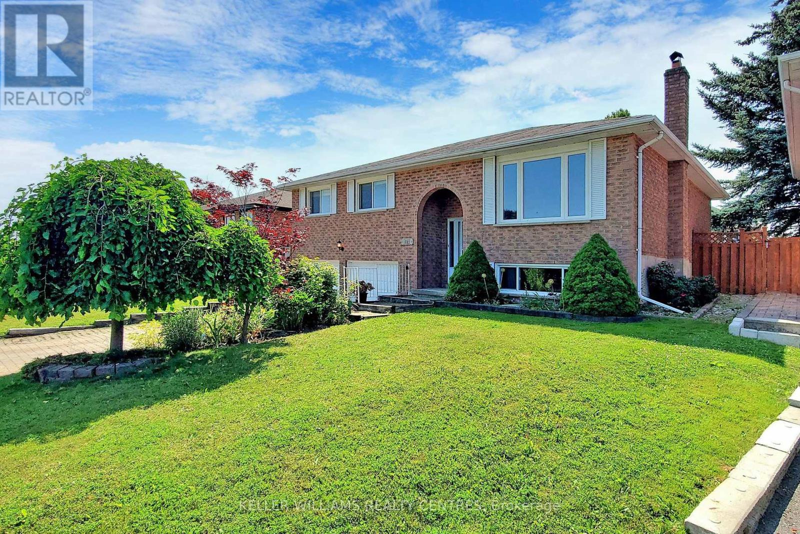 491 MAPLEGROVE AVE