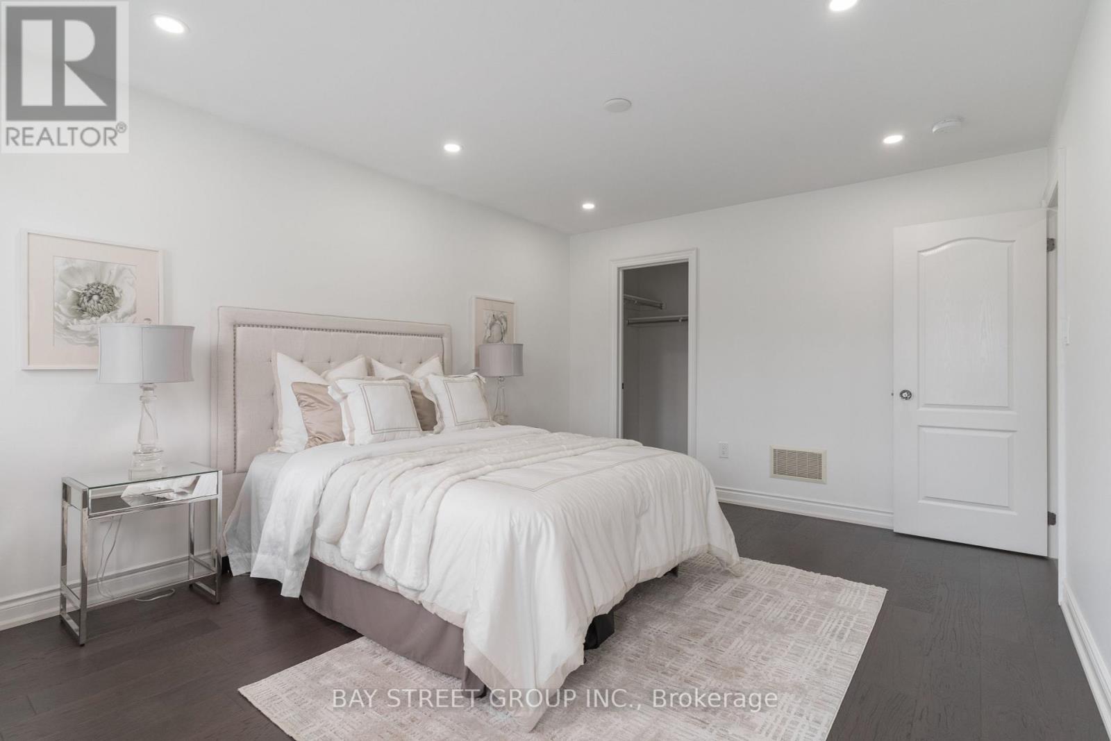 10 MILBY CRES