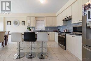 33 LORNE THOMAS PL