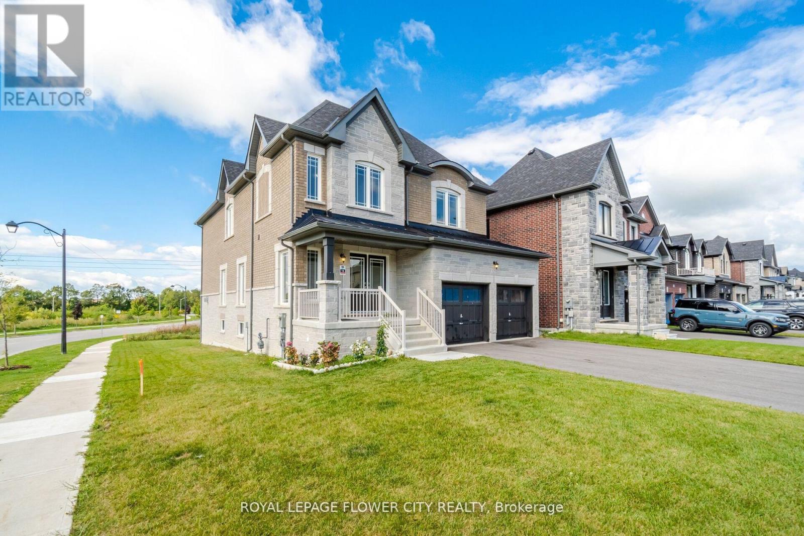 323 CHELSEA CRES