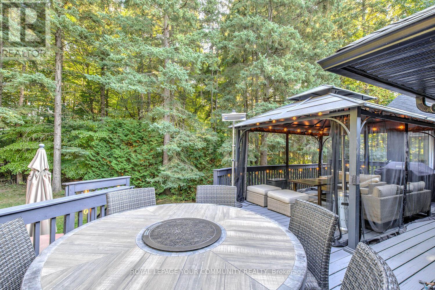 161 HEATHWOOD HEIGHTS DR