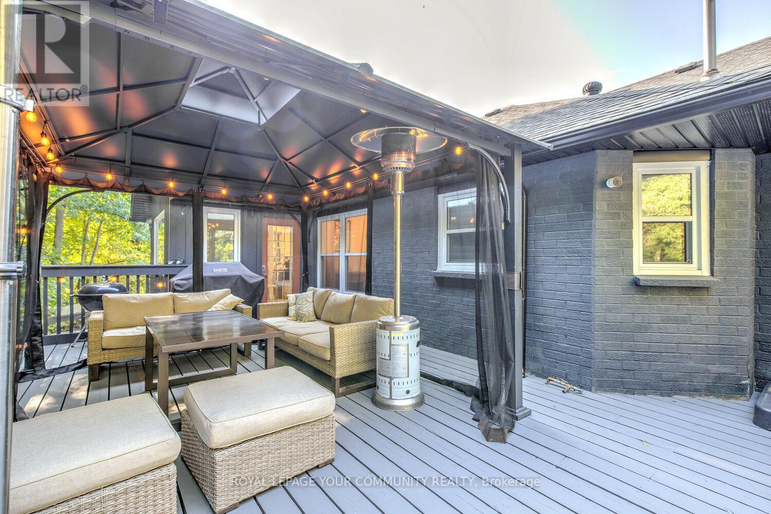161 HEATHWOOD HEIGHTS DR