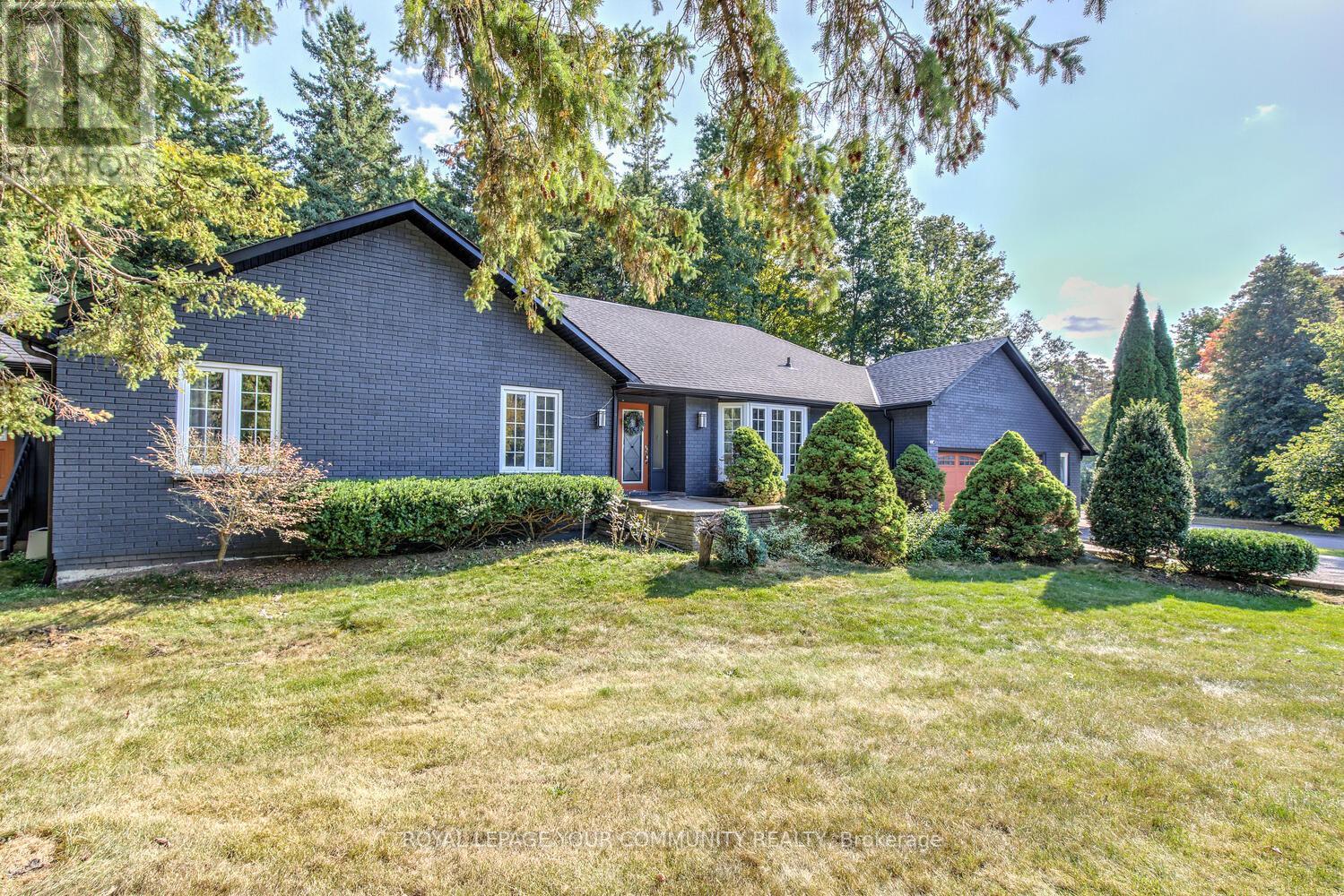 161 HEATHWOOD HEIGHTS DR