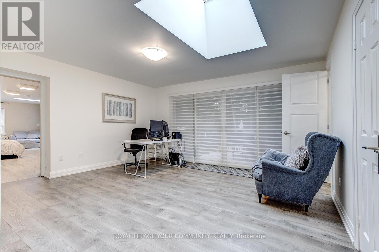161 HEATHWOOD HEIGHTS DR