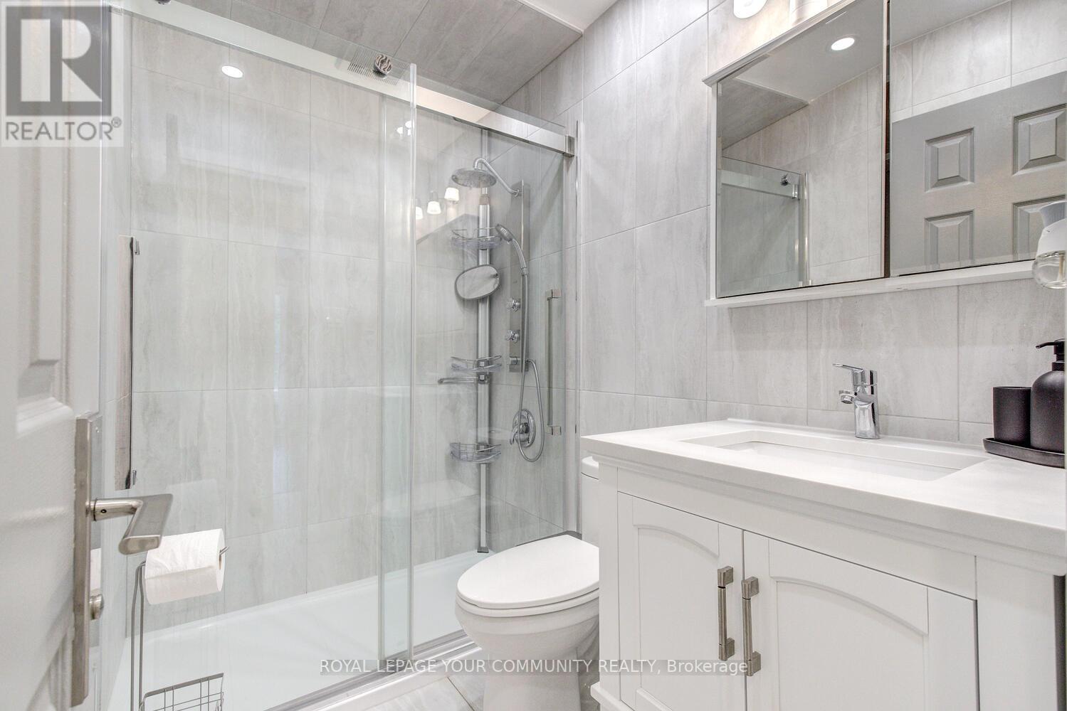 161 HEATHWOOD HEIGHTS DR