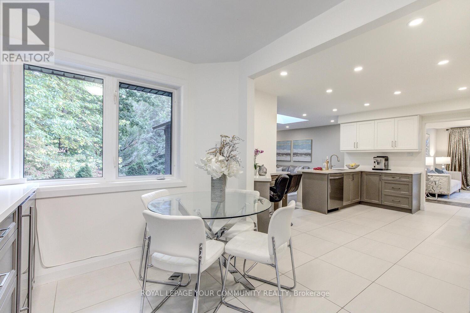 161 HEATHWOOD HEIGHTS DR