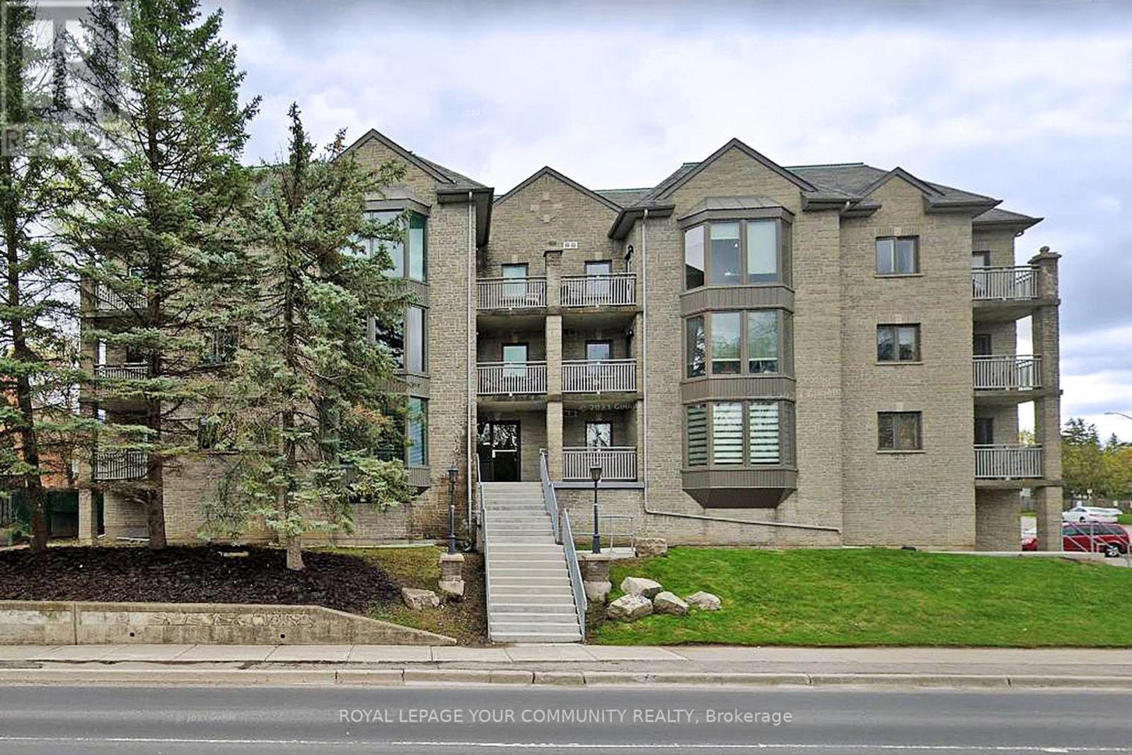 #204 -21 GEORGE ST