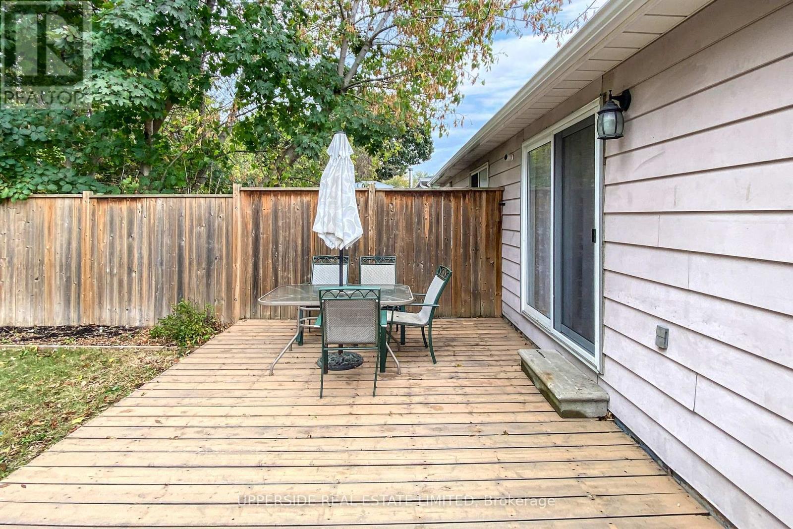 249 BRITANNIA AVE