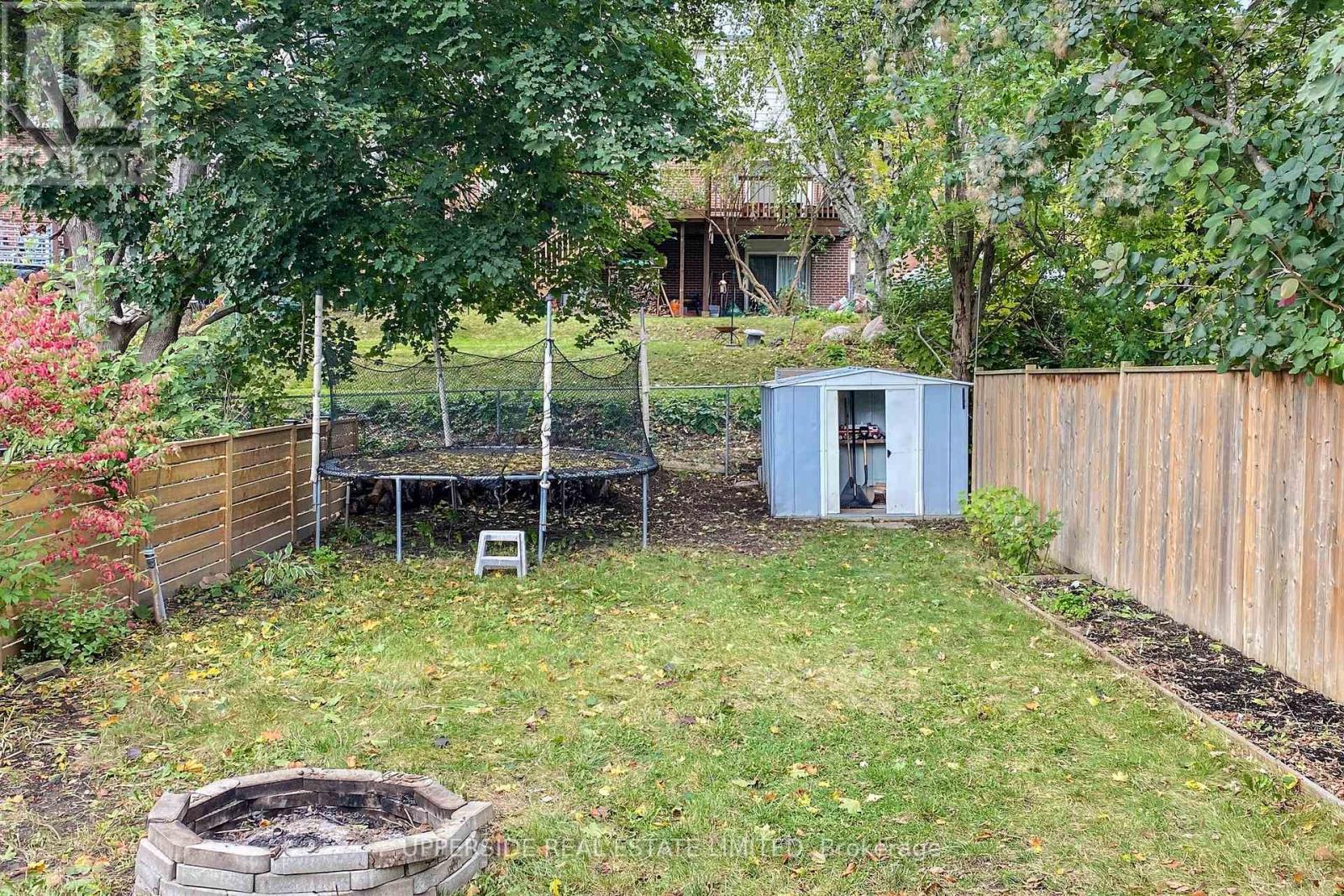 249 BRITANNIA AVE