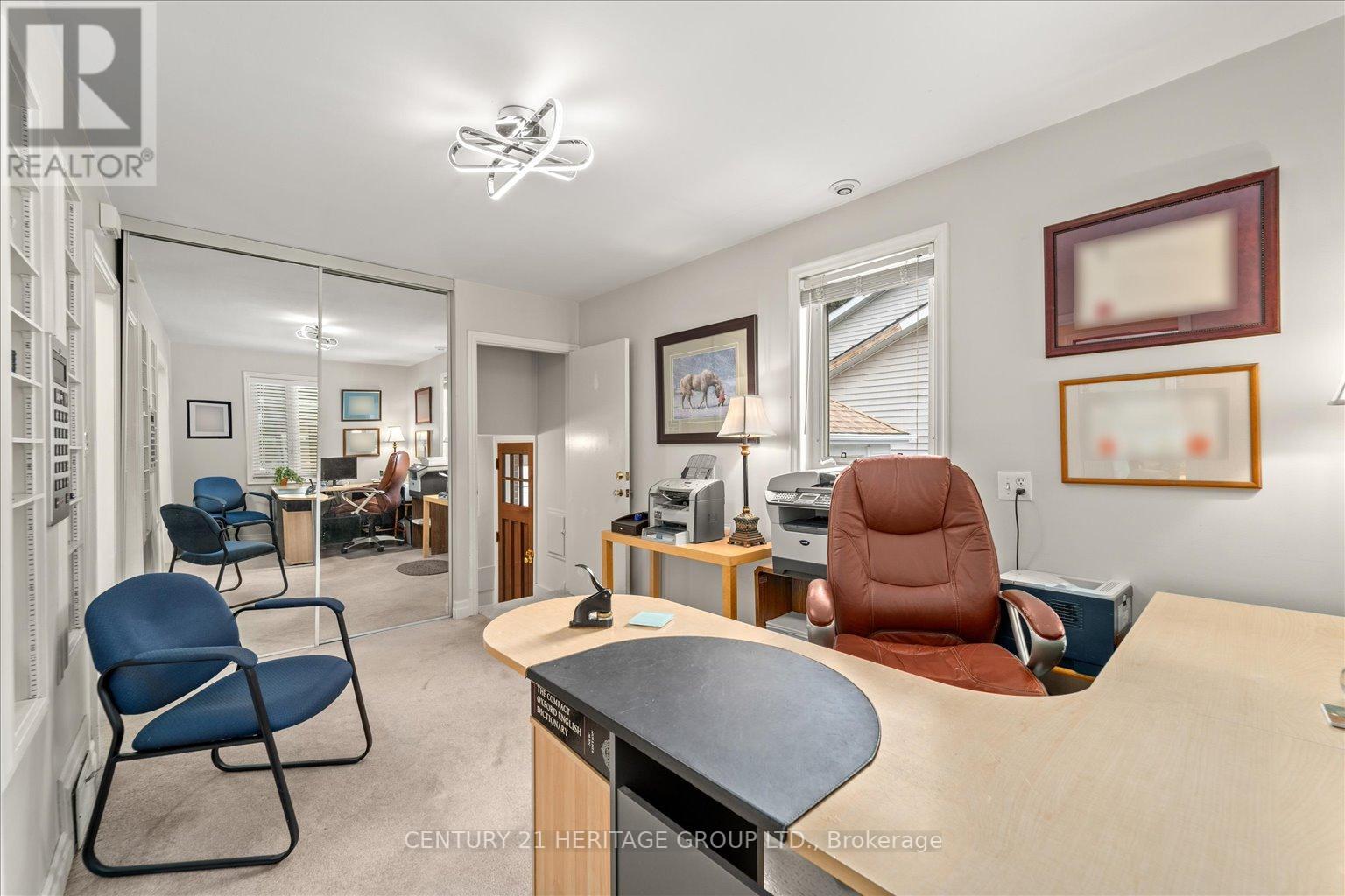 12 ROYAL RD