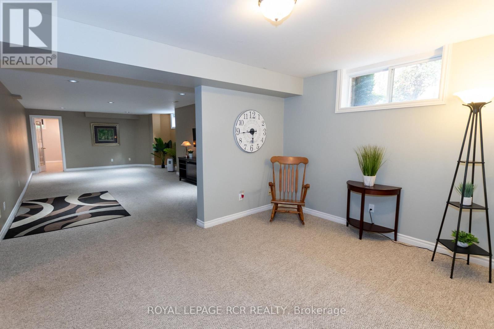 7 ROGERS RD