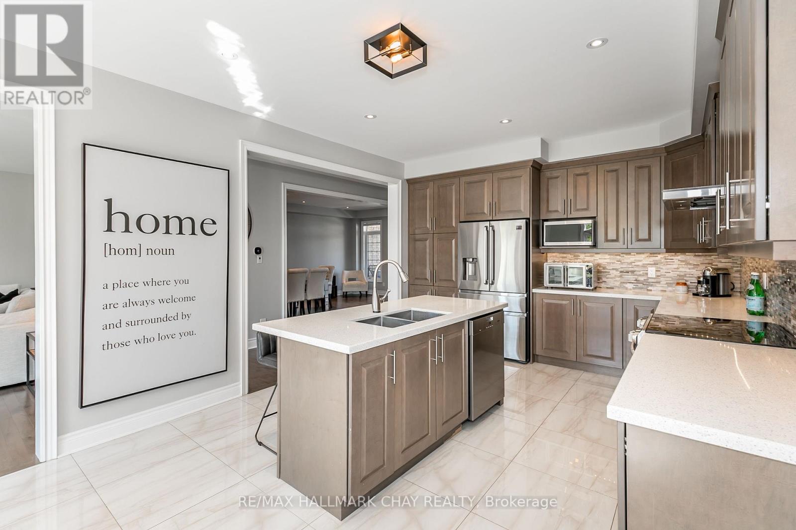 142 INVERNESS WAY