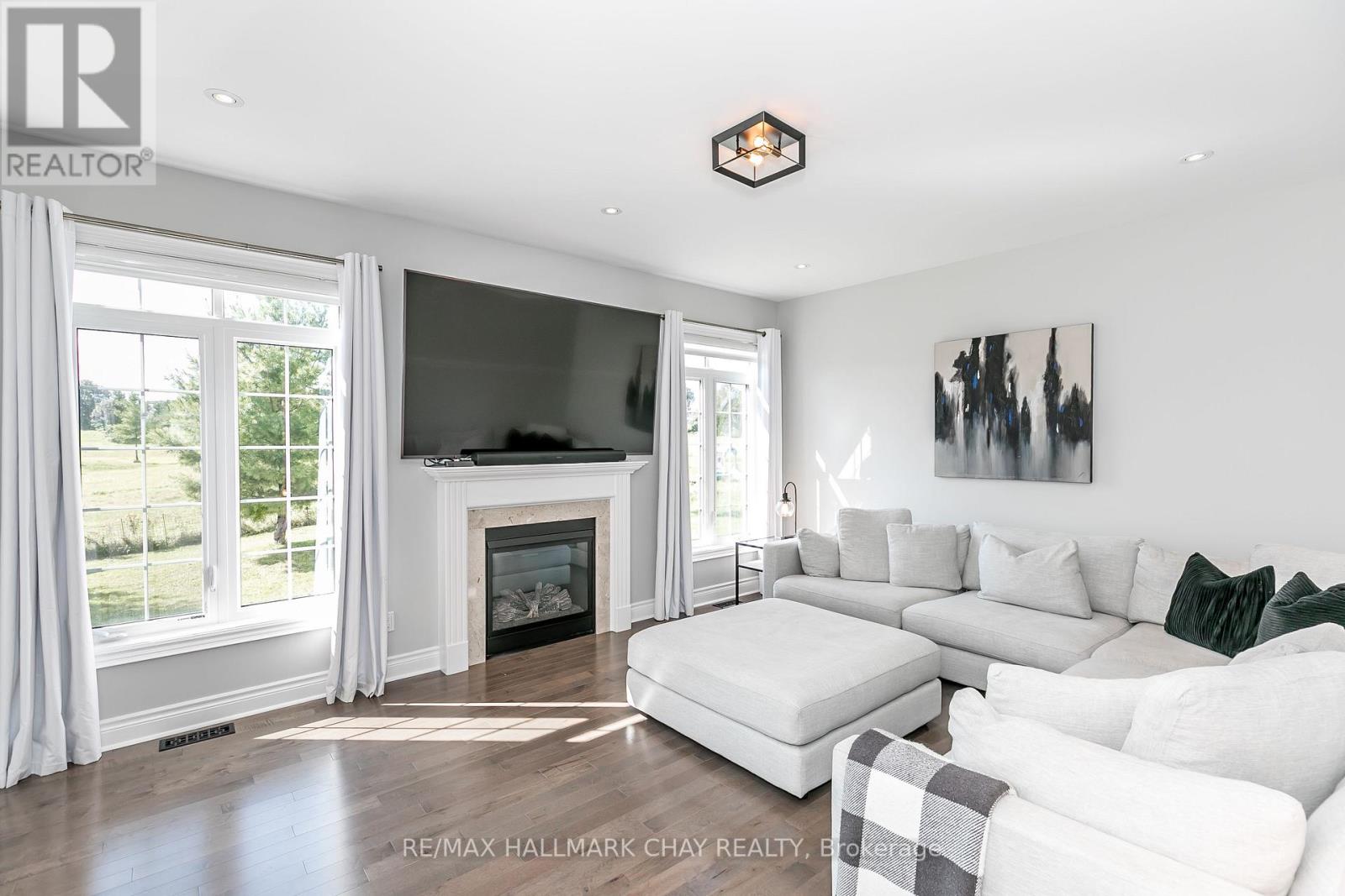 142 INVERNESS WAY