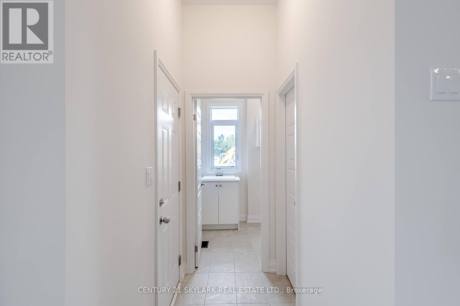 130 JONKMAN BLVD