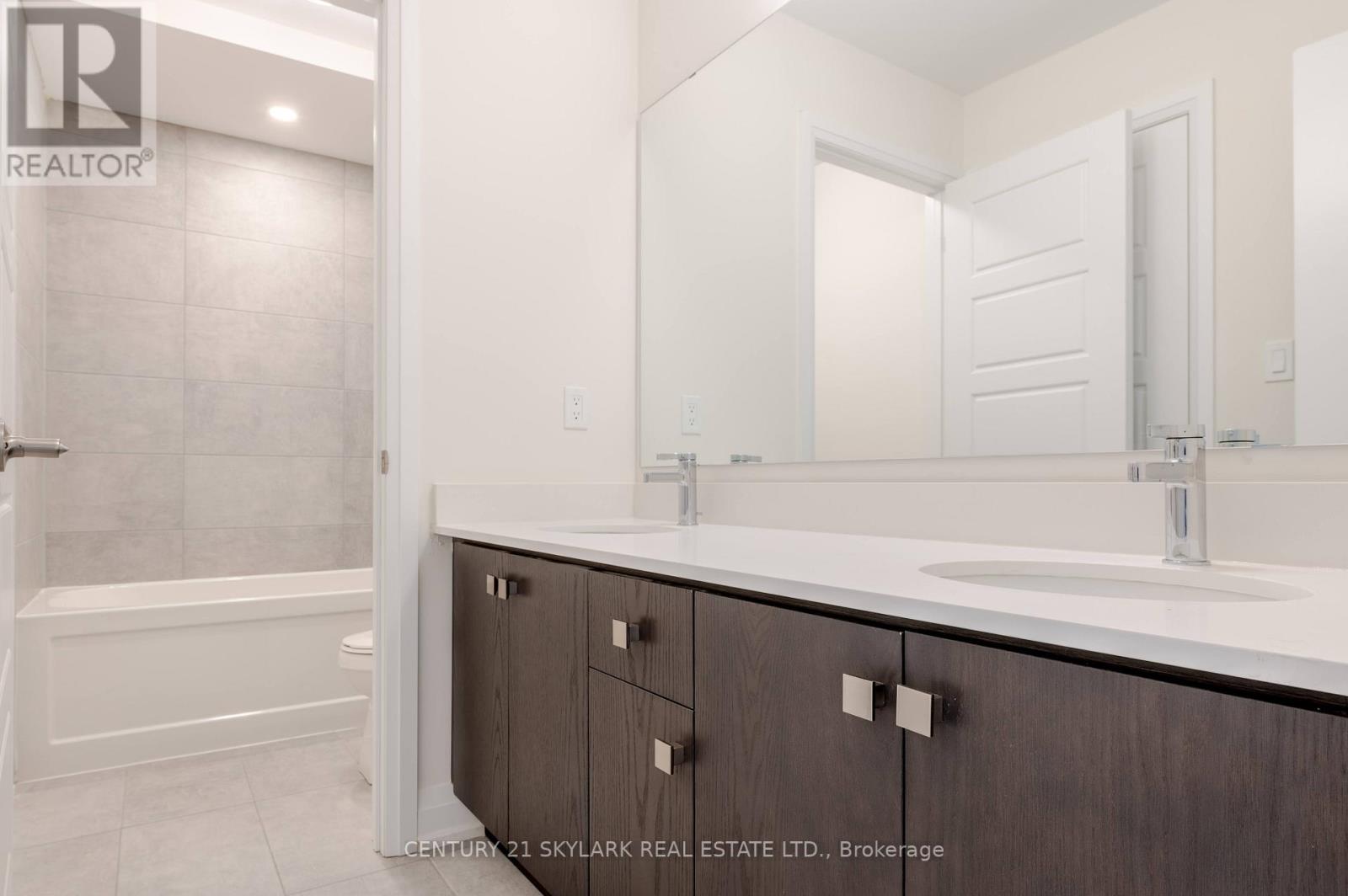 130 JONKMAN BLVD